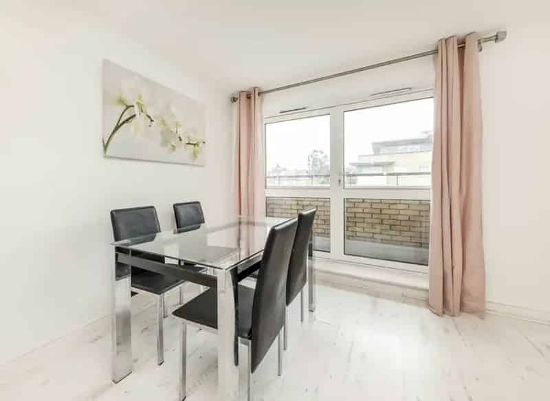 2 Double Bedroom House Near Bounds Green Station