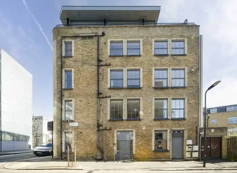 Two Bedroom Hackney Warehouse Conversion Near London Fields