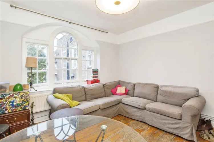 Spacious Grade II Listed Apartment near Battersea Power Station