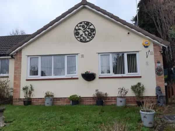 Large 2 Bedroom House Near Stansted Airport