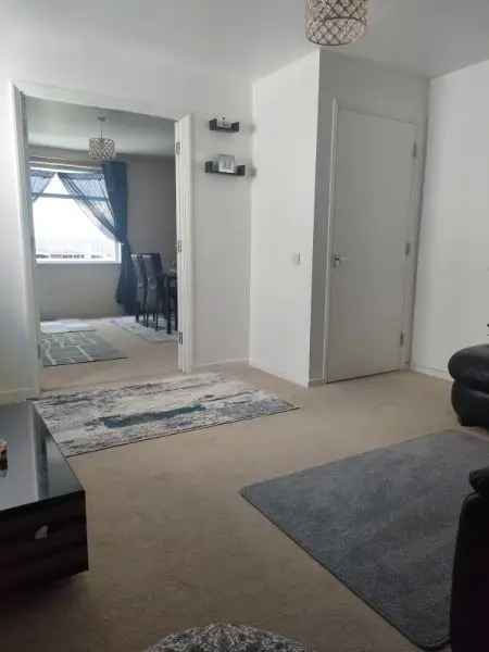 Flat For Rent in London, England