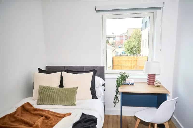 4 Bedroom Apartment to Rent