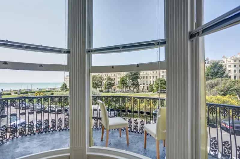 3 Bedroom Flat for Sale in Brighton Hove
