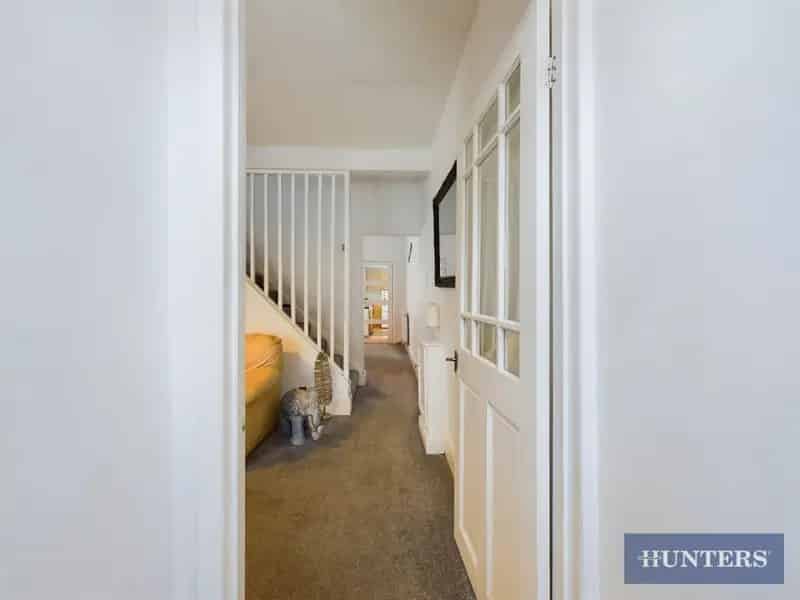 2 Bedroom House For Sale in Scarborough