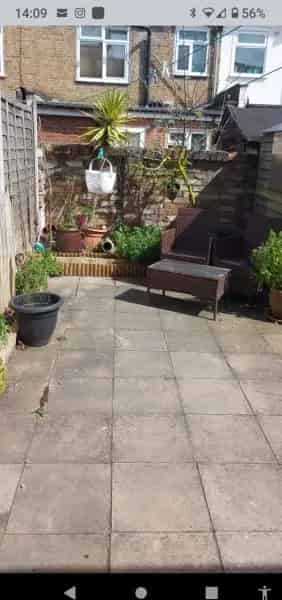 2 Bedroom House with Garden - Quiet Road - Transport Links