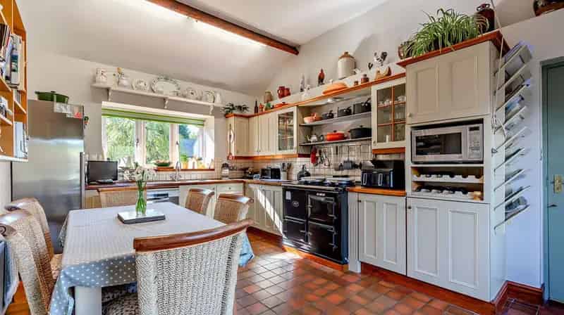 Riverside Cottage Four Bedrooms Six Acres Stunning River Views