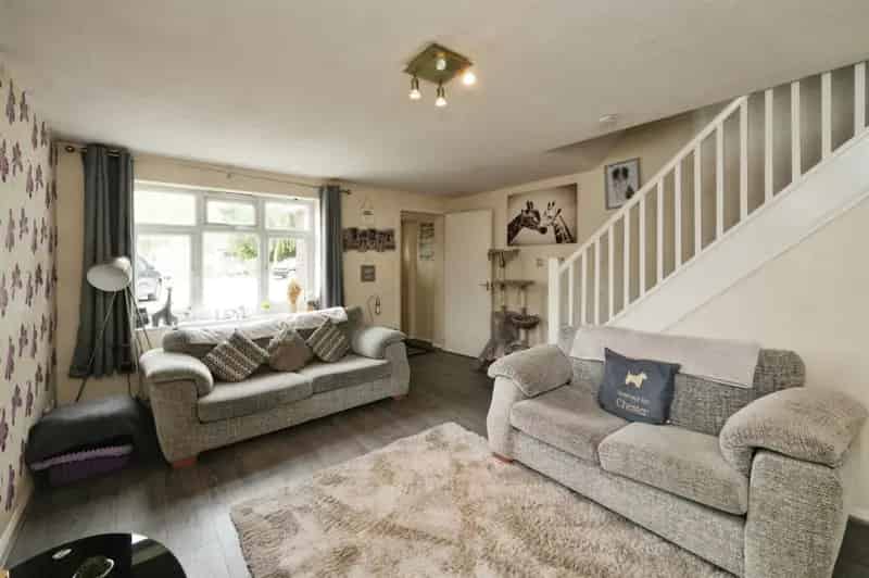 3 Bed End Terrace House Bradley Stoke Ample Land Expansion Potential