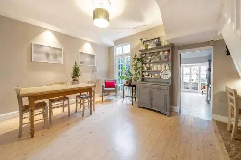 Three Bedroom Victorian House West Putney