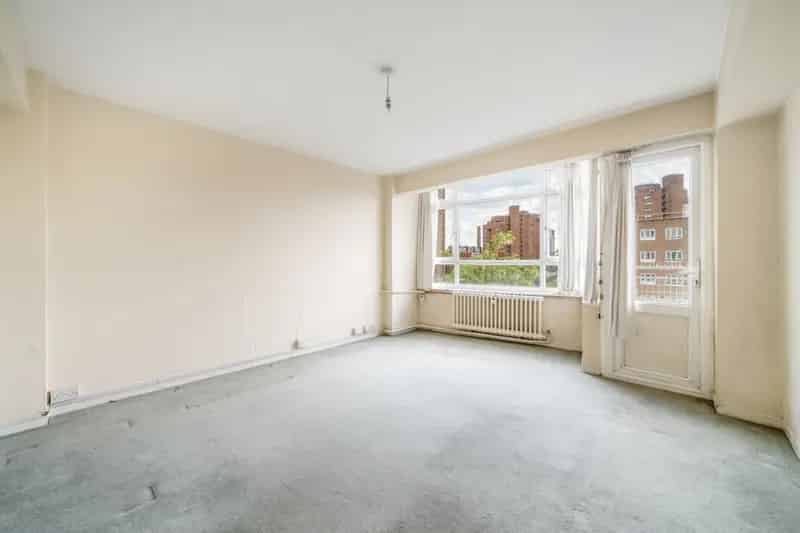 2 Bedroom Flat near Kings Road London