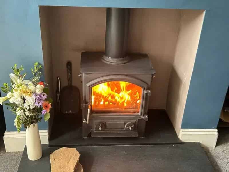 3 Bedroom Semi Detached House For Sale Evesham Worcestershire