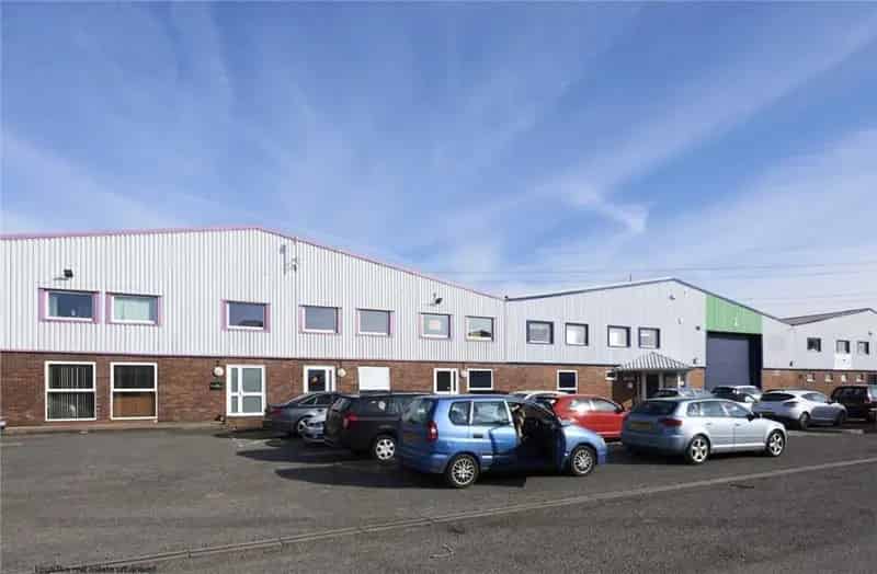 Office Studio Workspace 790 sq ft Leasehold Available Now