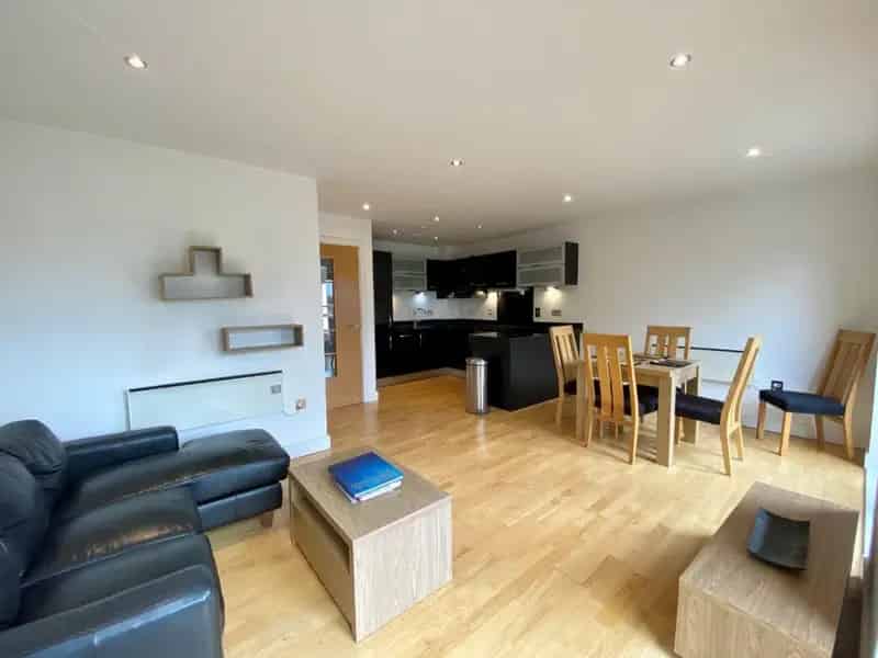 2 Bedroom Flat to Let in York City Centre