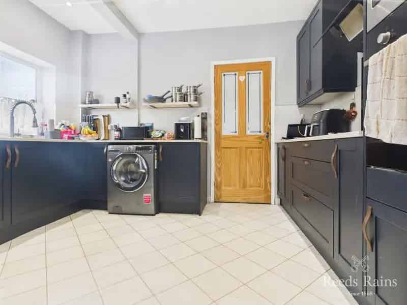 3 Bedroom Semi Detached House Meadowfield Durham