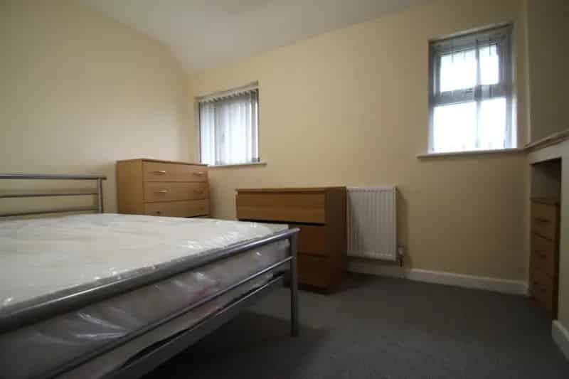 1 Bedroom House of Multiple Occupation To Rent