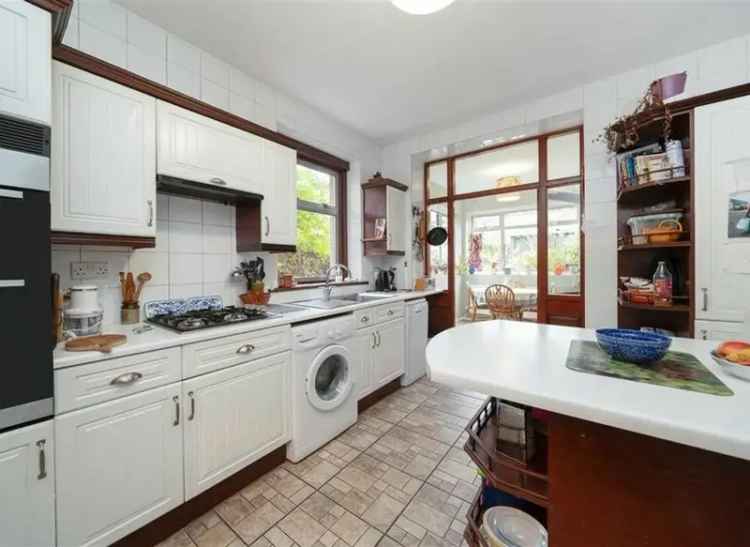 House For Sale in Gratton Terrace, London, England