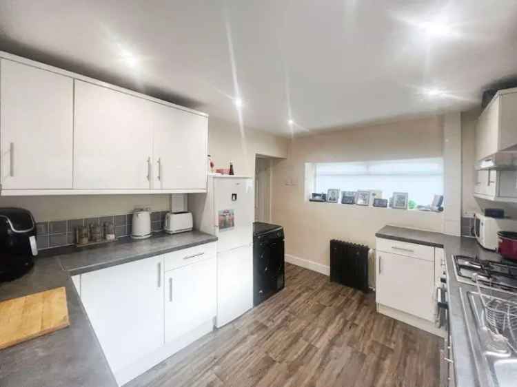 2 Bed Stone Cottage for Sale - Freehold - No Chain