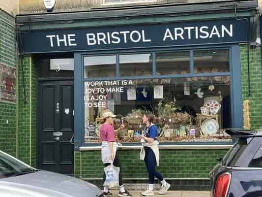 774 sq ft Retail Space 2 x 1-Bed Flats Bristol