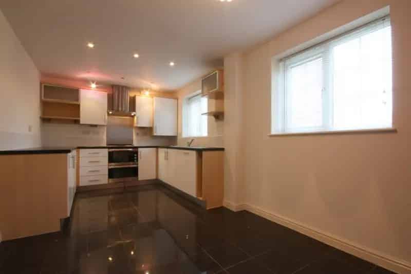 2 bedroom Flat
 To Rent