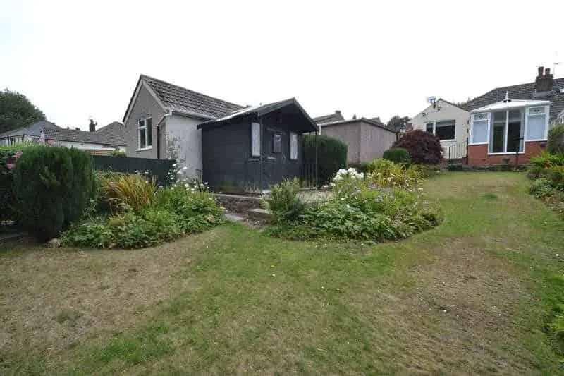2 Bed Semi Detached Bungalow For Sale Thackley