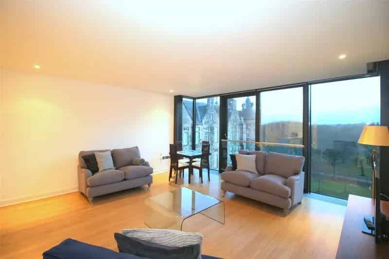 2 Bedroom Apartment for Rent in Edinburgh's Georgian New Town