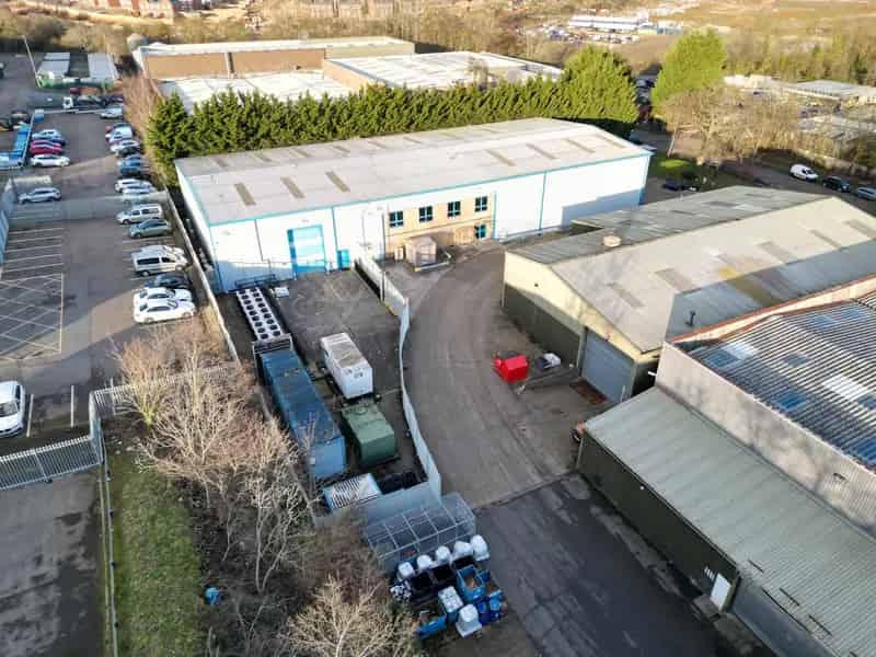 Data Center Warehouse Unit For Sale