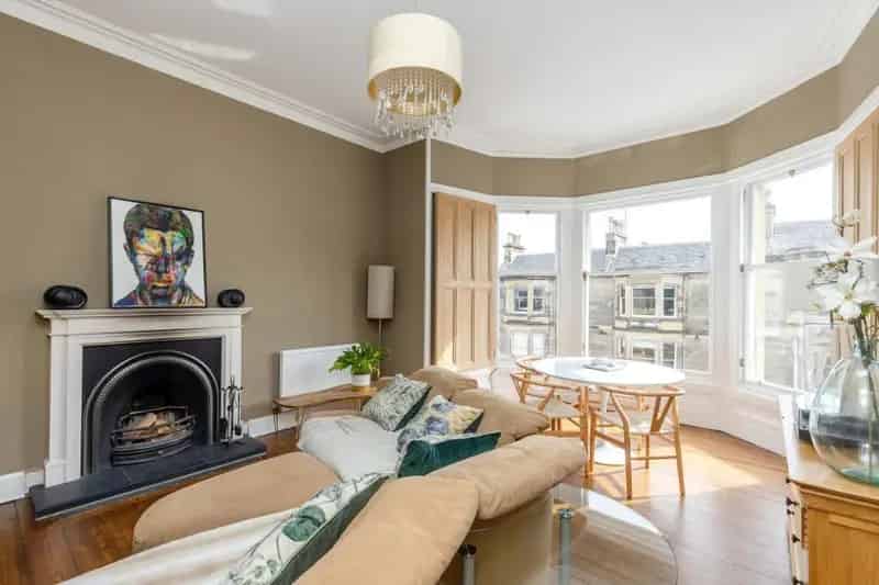 3 Bedroom Flat to Rent