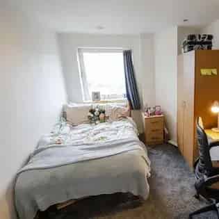 2 Double Bedroom Student Apartment Birmingham