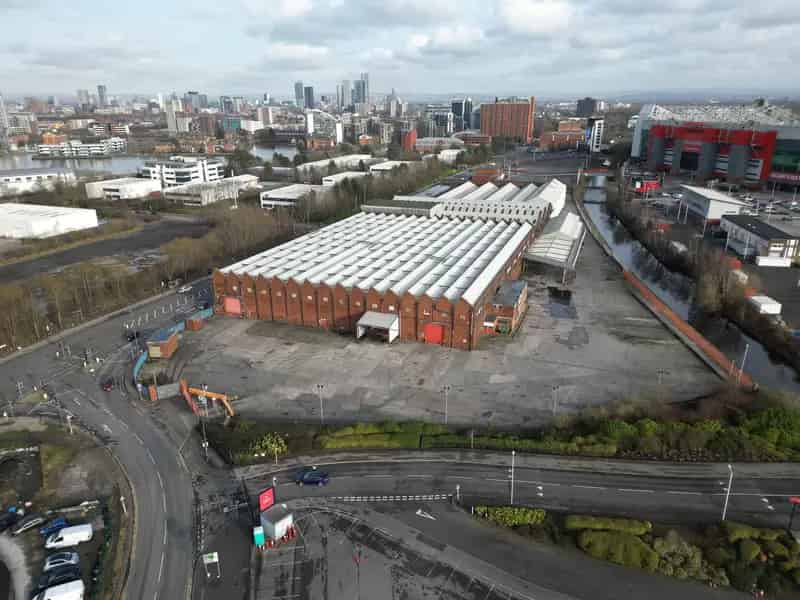 Fully Racked Warehouse in Trafford Park