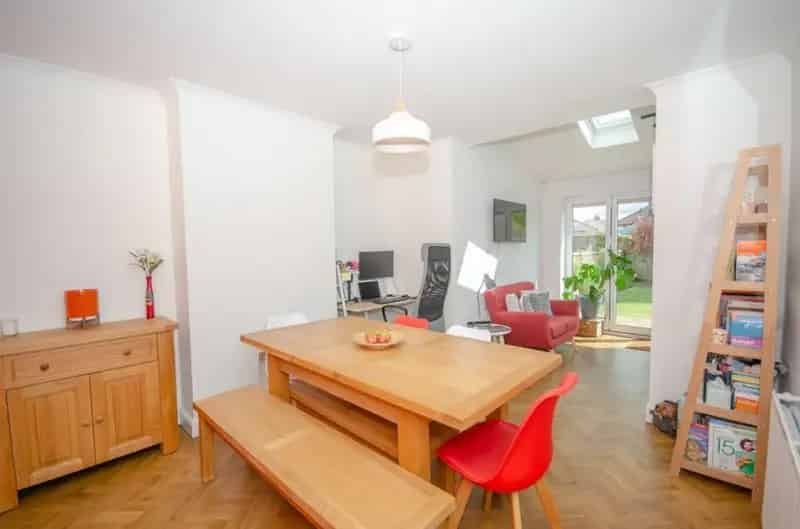 3 Bedroom Extended Semi-Detached House For Sale