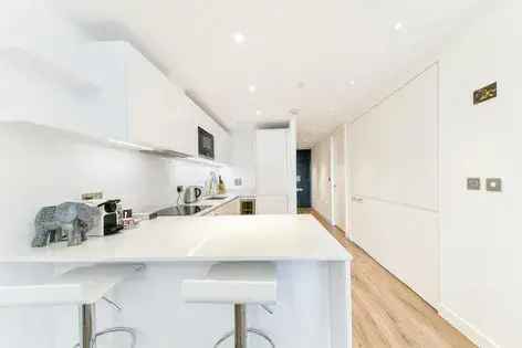 1 Bedroom Apartment 72 m² London E1