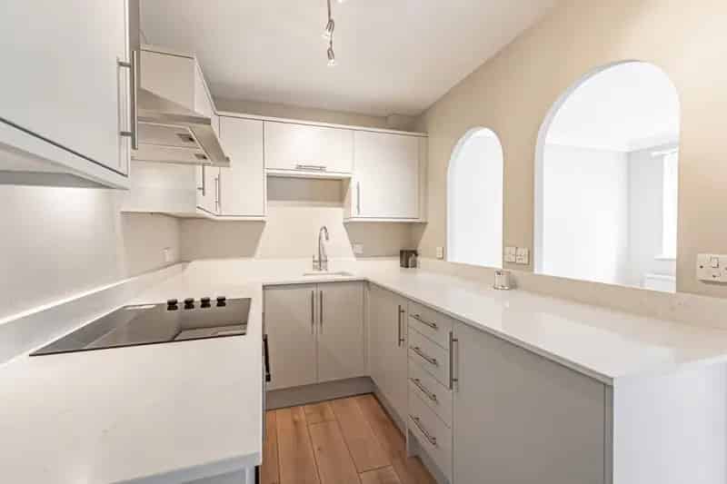 1 bedroom Flat
 For Sale