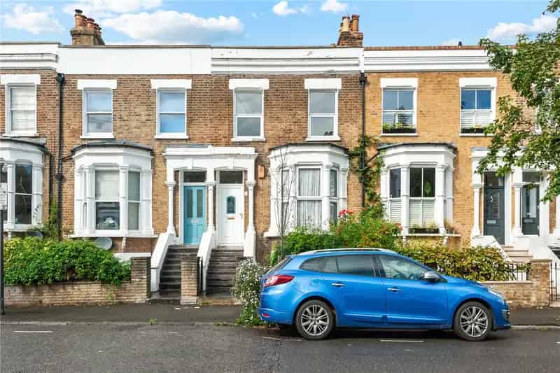4 Bedroom House Highbury Riversdale Road