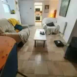 2 Bedroom Flat Manchester Near Amenities and University