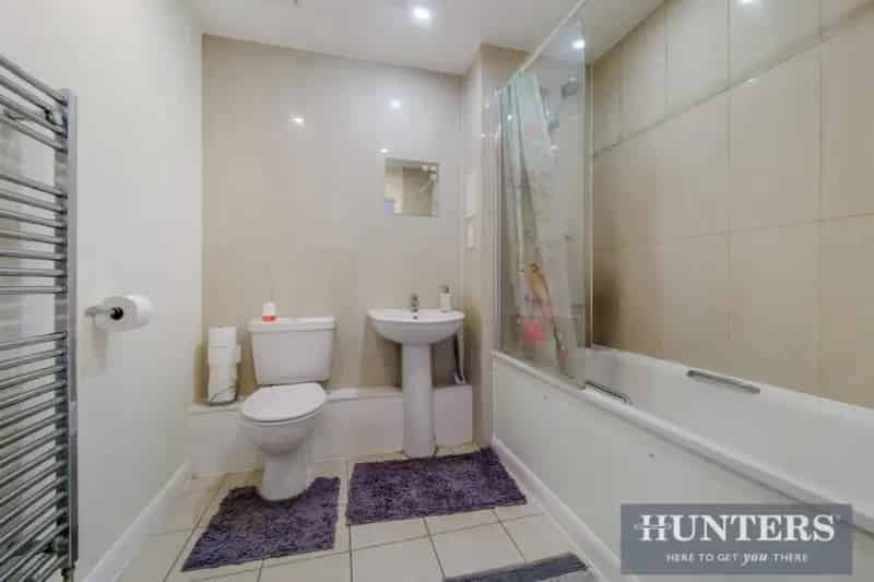 2 Bed Apartment for Sale Great West Quarter