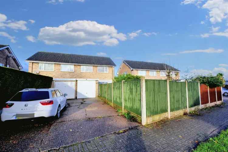 3 bedroom semi-detached house for sale