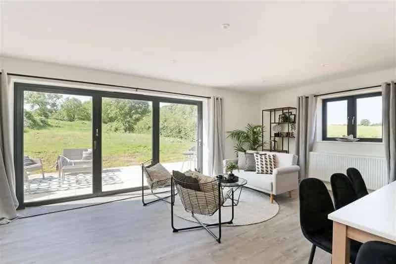 4 Bed Bungalow for Sale in Abbots Leigh