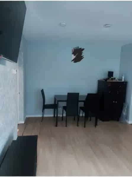 1 Bed Flat with Private Terrace Parking South East London