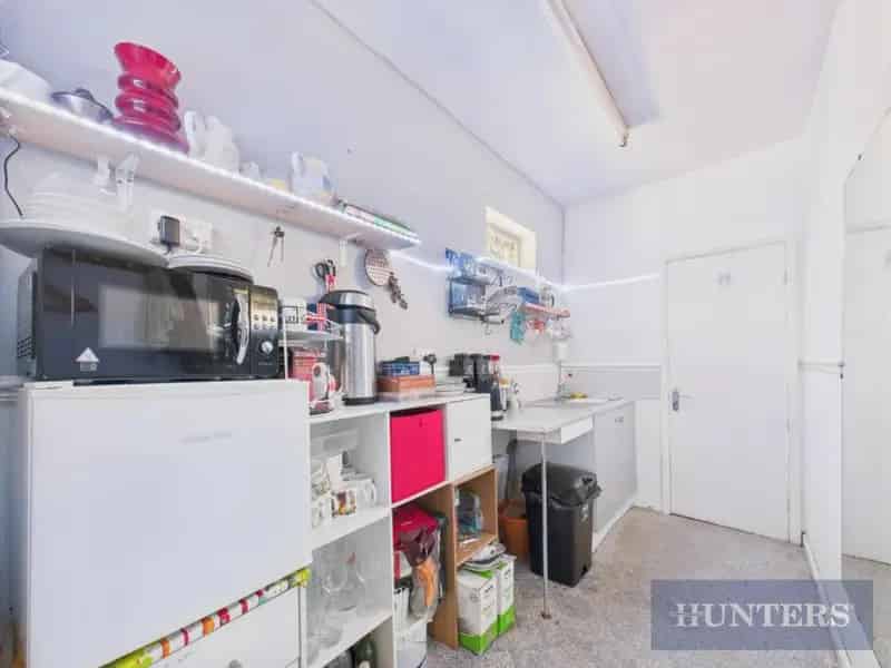 4 Bed Flat for Sale in Scarborough