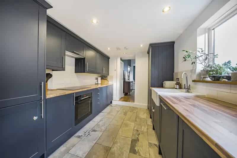 3 Bedroom Period End of Terrace House For Sale