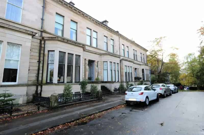 2 Bedroom Duplex To Rent