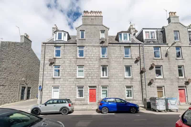 1 Bedroom Flat to Rent - Spacious & Furnished