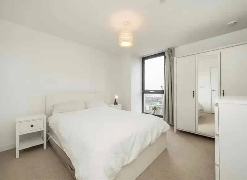 Two Bedroom Apartment in Rotherhithe Near South Bermondsey Station