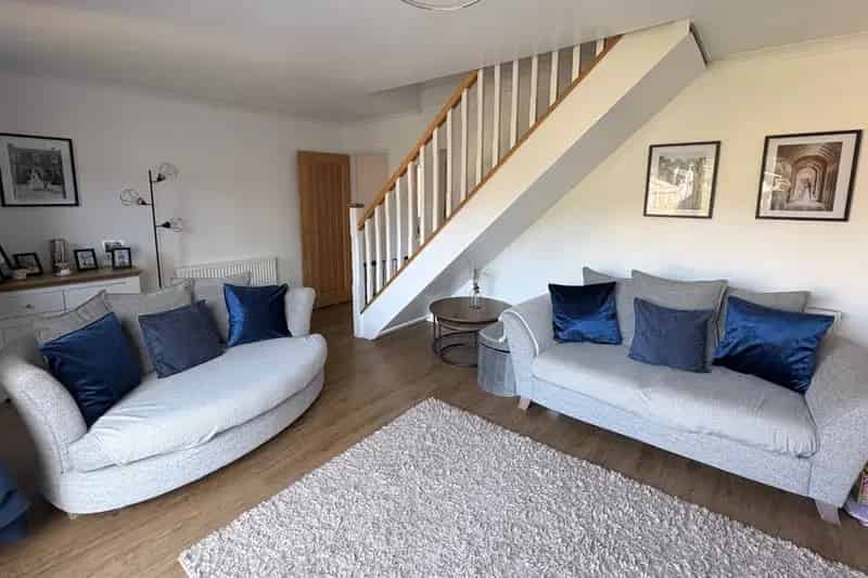3 Bed House in Plympton Freehold South-Facing Garden Garage Driveway