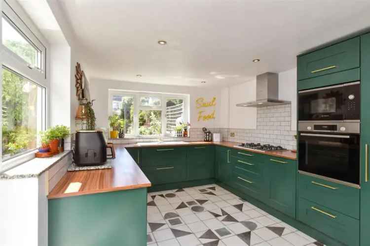 4 Bedroom Terraced House for Sale in Brighton BN1