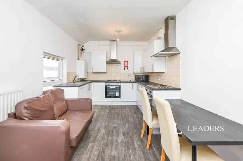 1 Bedroom House Share to Rent