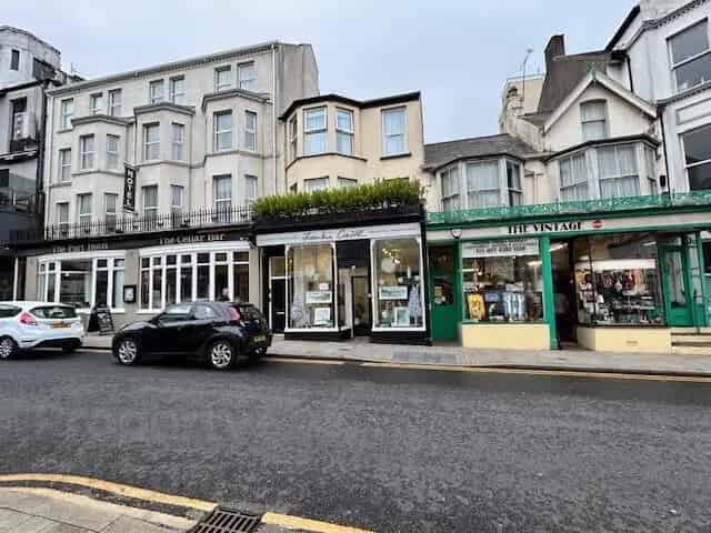 Portrush Main Street Retail Unit - 782 sq ft Ground Floor Space