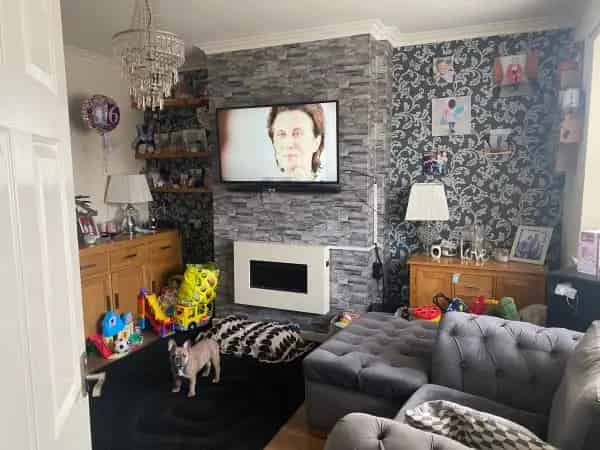 3 Bed House with Large Garden Close to Schools