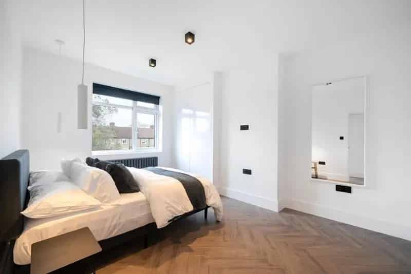 Flat For Sale , London, England