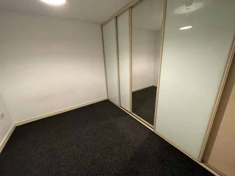 1 Bedroom Flat for Sale Sheffield S3 - Investment Opportunity