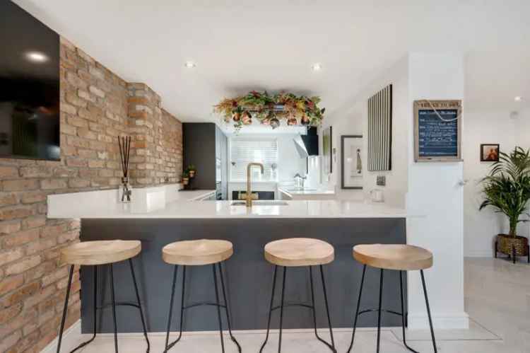 4 Bedroom Cottage For Sale Egerton Modern Renovation